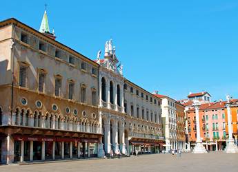 Tours Europe town square Abano terme