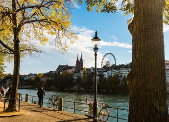 Tours Europe Basel bridge rest