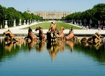 Versailles biking