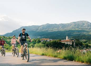 Vipava velly biking slovenia