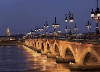 Biking Bordeaux bridge