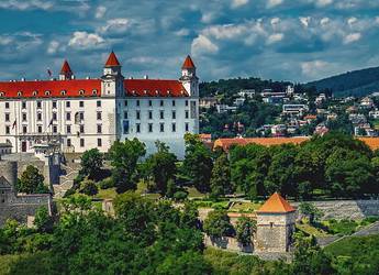 Tours Europe Bratislava palace