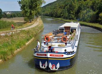 Burgundy La Belle Epoque