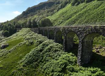 Great Glen Way - castle