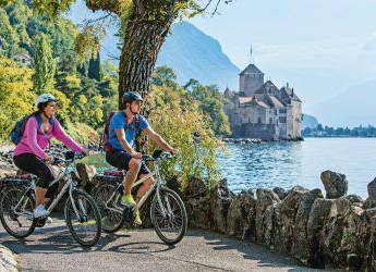 Lake gevena cyclists