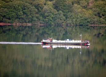 Scotland barge cruise