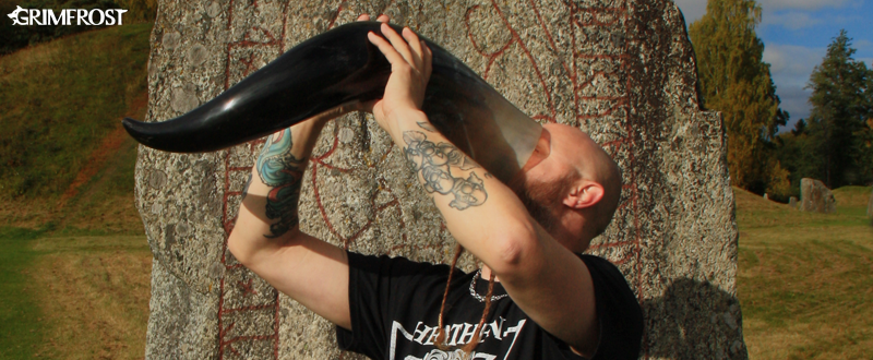 jumbo drinking horn