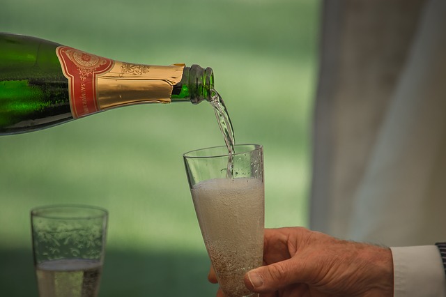 sparkling wine